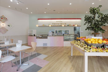 FRUIT PARLOR